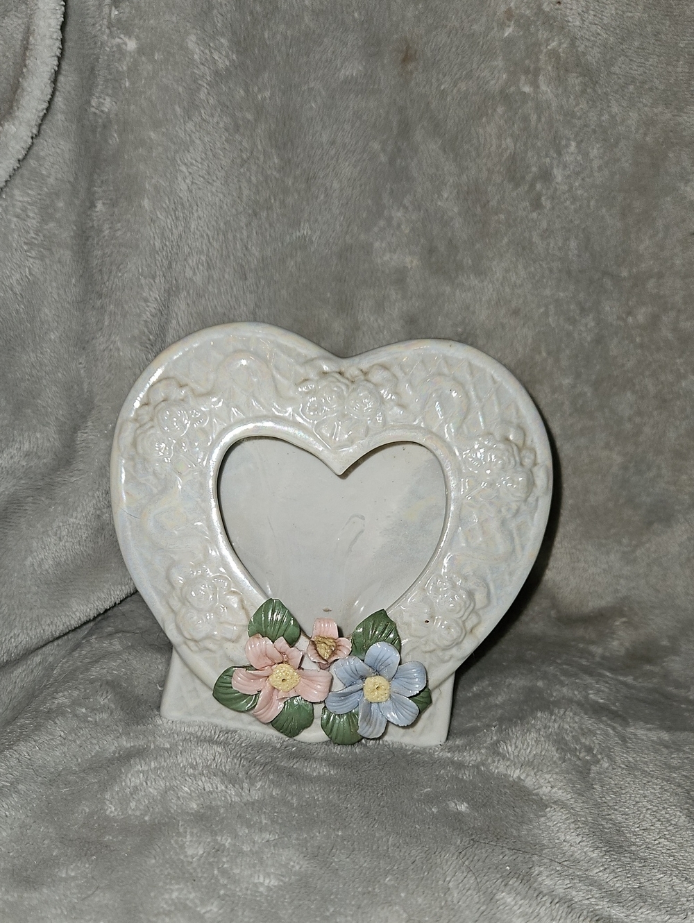 White Heart Ceramic Photo Frame with Pastel Floral Accents
